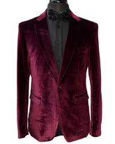 Cielo Beautiful Burgundy Velvet Blazer
