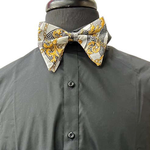 White Baroque Print Bow-Tie & Pocket Square